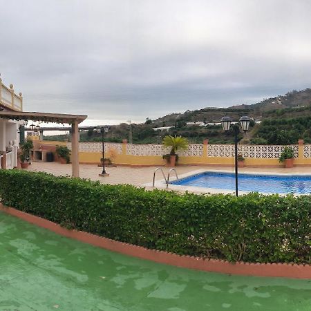 Вилла Cortijo Maria Gomez Малага Экстерьер фото