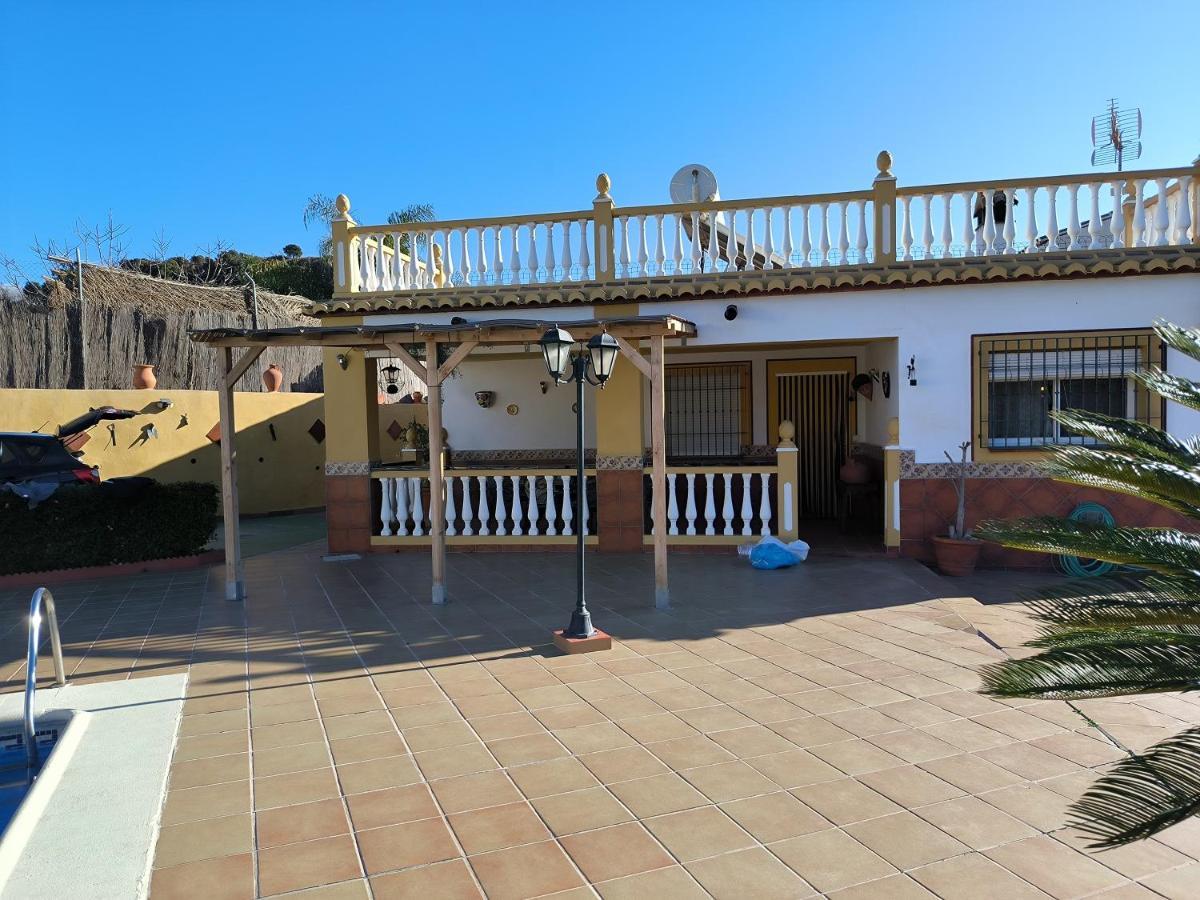 Вилла Cortijo Maria Gomez Малага Экстерьер фото