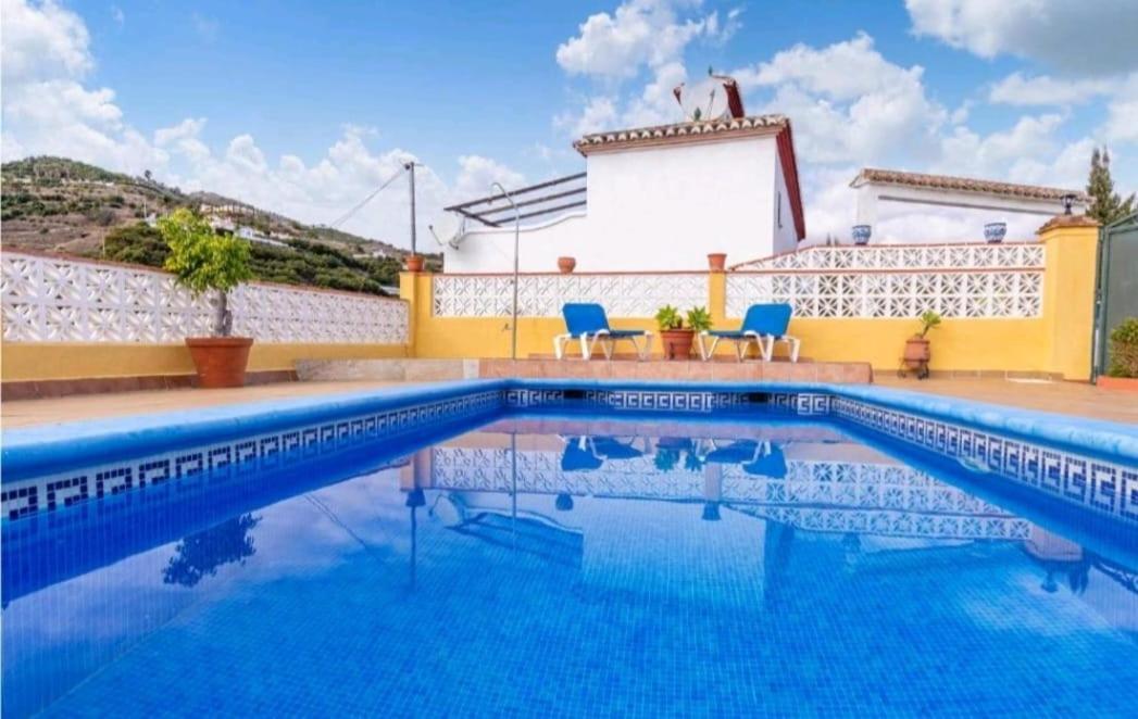 Вилла Cortijo Maria Gomez Малага Экстерьер фото