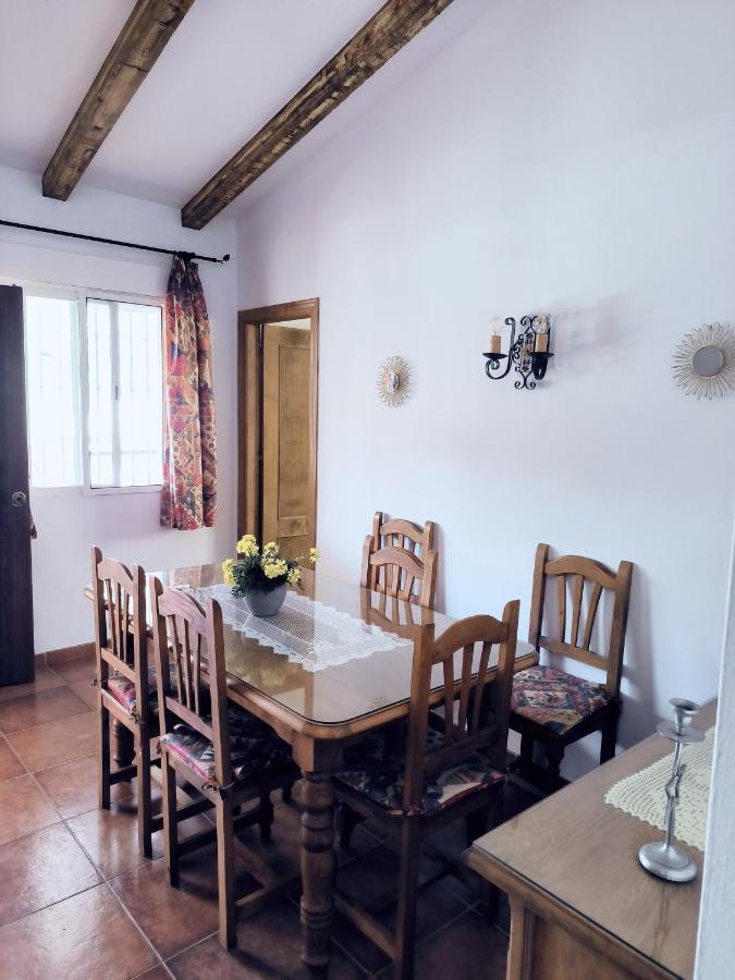 Вилла Cortijo Maria Gomez Малага Экстерьер фото